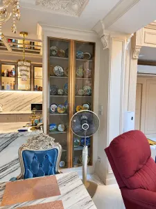 ตู้กระจกจัดแสดงจาน โครงการ Supalai Elegance พหลโยธิน 50 บ้านหลังที่ 2