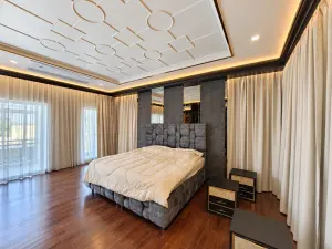 ห้องนอนและผนังตกแต่ง โครงการบูเลอวาร์ด เสรีไทย ภาพ 55
